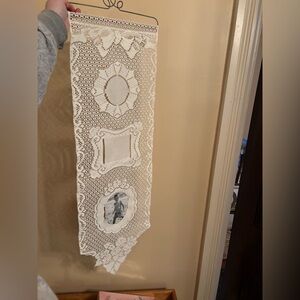White Lace Photo Holder